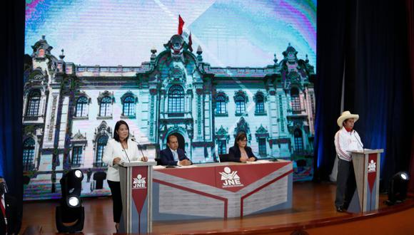 Keiko Fujimori y Pedro Castillo participaron en el debate presidencial organizado por el JNE en Arequipa. (Foto: Hugo Perez / @photo.gec)
