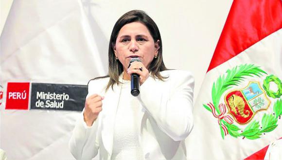 “La ministra Rosa Gutiérrez goza de la confianza del Gobierno y de la presidenta de la República”, expresó a la prensa Alberto Otárola.