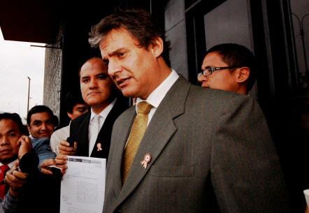 Presentan acción de amparo contra fallo a favor de grupo Colina