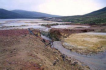 Arequipa: Profesionales del ANA realizan trabajos en ríos afectados por derrame de relave