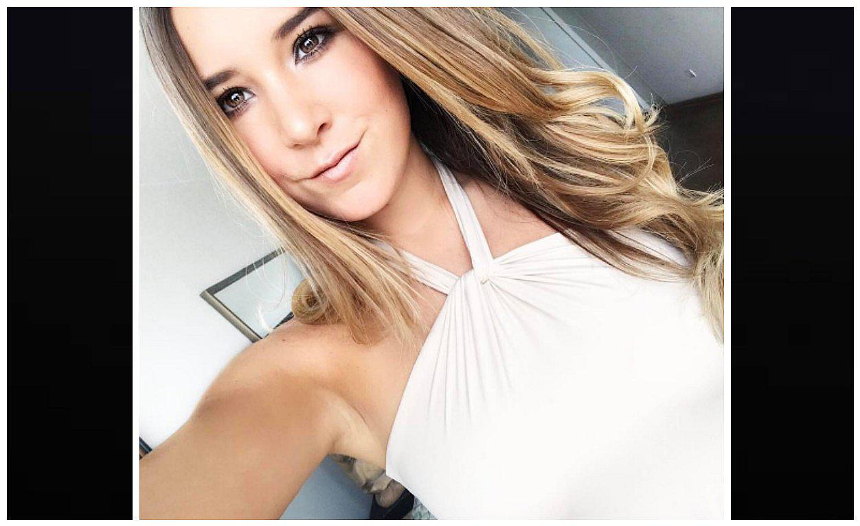 Alessandra Fuller remece Instagram con foto en sexy bata (FOTOS)