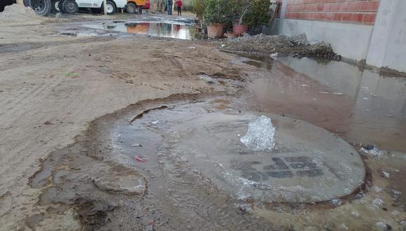 Buzones de desagüe de la EPS Tacna colapsaron en sector de Pago Aymara