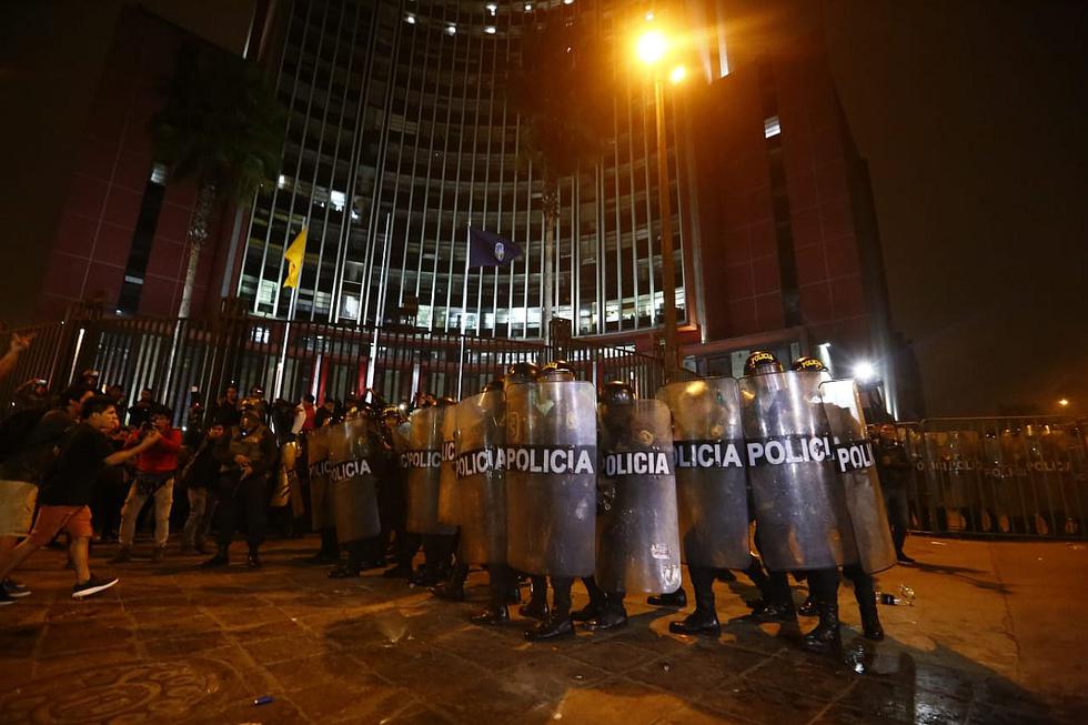 Marcha contra la corrupción: Así se desarrolló la protesta por la crisis en sistema judicial (FOTOS)