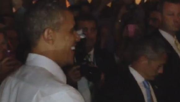 Hombre le ofrece marihuana a Barack Obama en su visita a Colorado