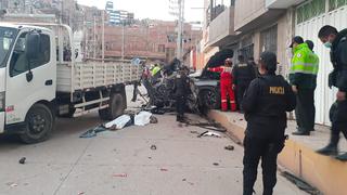 Choque entre camioneta y camión deja 4 fallecidos en Puno