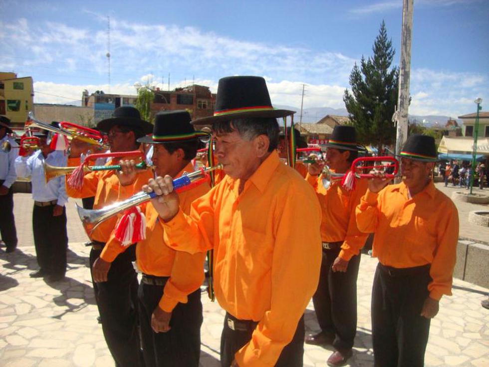 Santiago León de Chongos celebra a santo patrón (FOTOS)