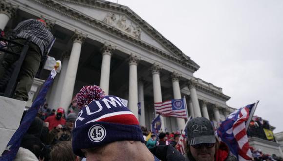 Los partidarios del presidente de los Estados Unidos, Donald Trump, se reúnen frente al Capitolio de los Estados Unidos el 6 de enero de 2021 en Washington, DC. (Foto de ALEX EDELMAN / AFP)