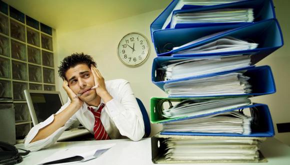 Estrés laboral desencadenaría desequilibrio emocional e incluso cáncer