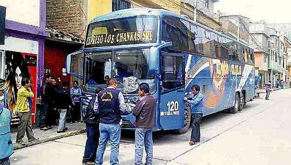 Delincuentes armados desvalijan pasajeros en la ruta Ayacucho - Andahuaylas