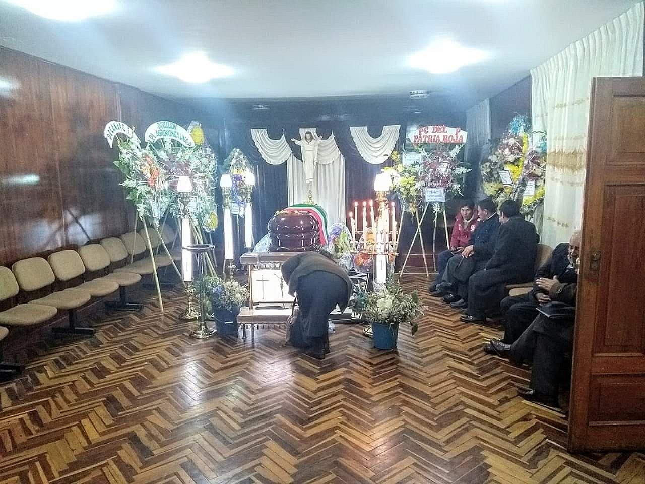Restos de exalcalde de Azángaro "Cholo Mayta" se velan en Puno
