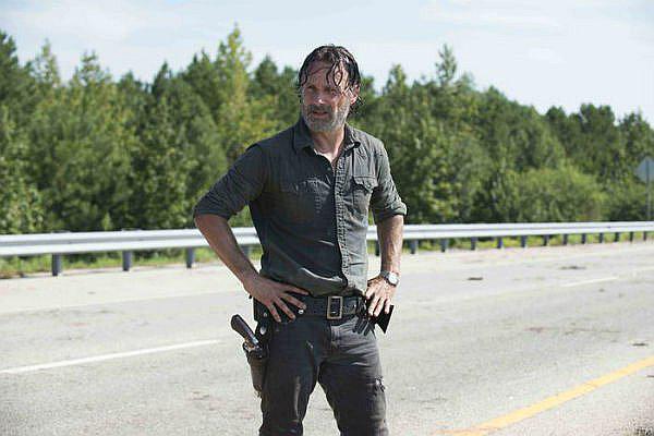 The Walking Dead: Conoce los títulos y sinopsis de los siguientes episodios (VIDEO)