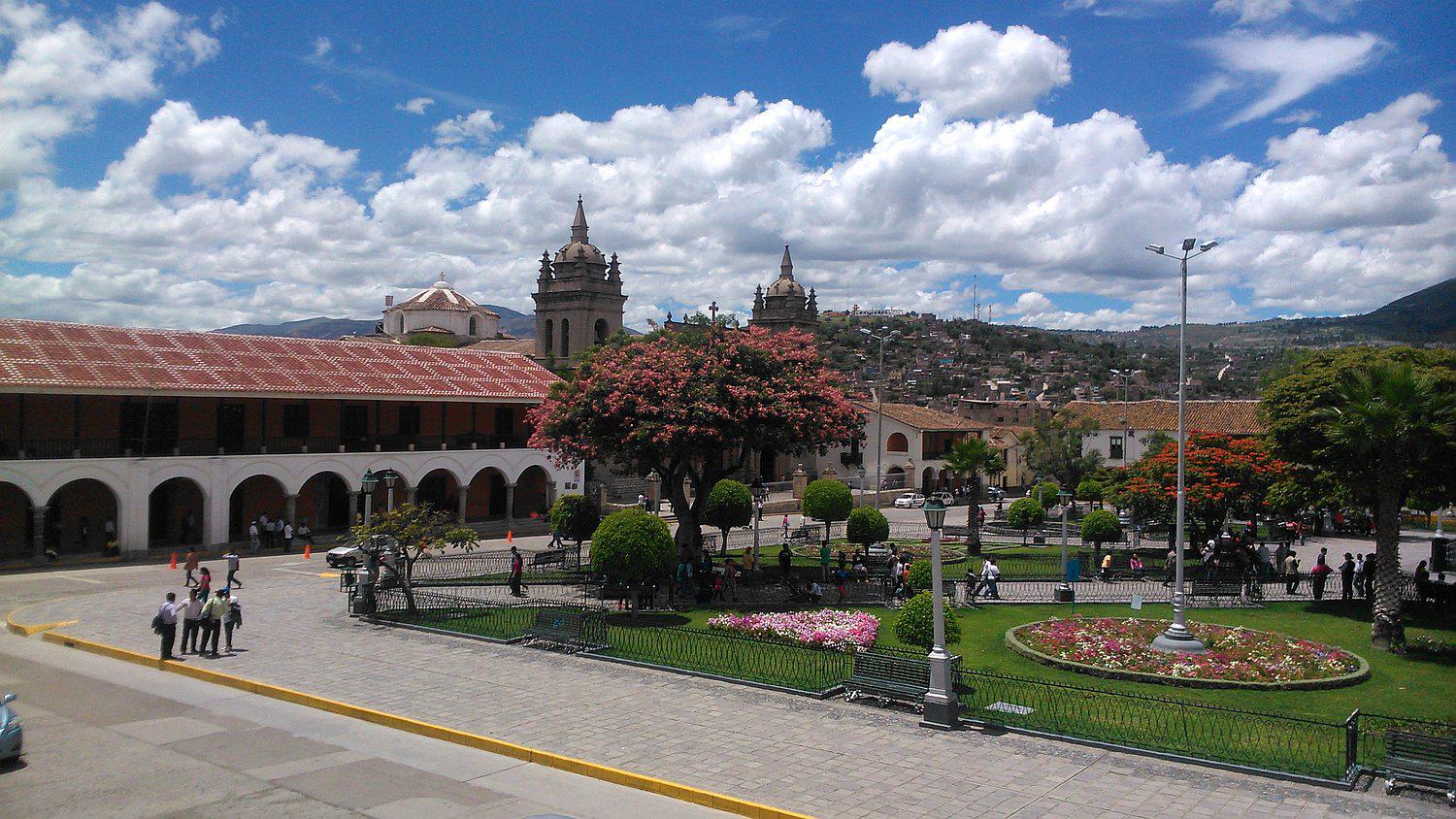 Regular ejecución de gastos en provincias de Ayacucho 