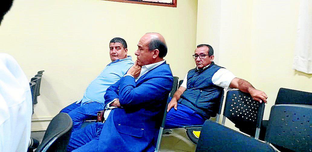 Inicia juicio contra Acuña por presunto soborno a policía 