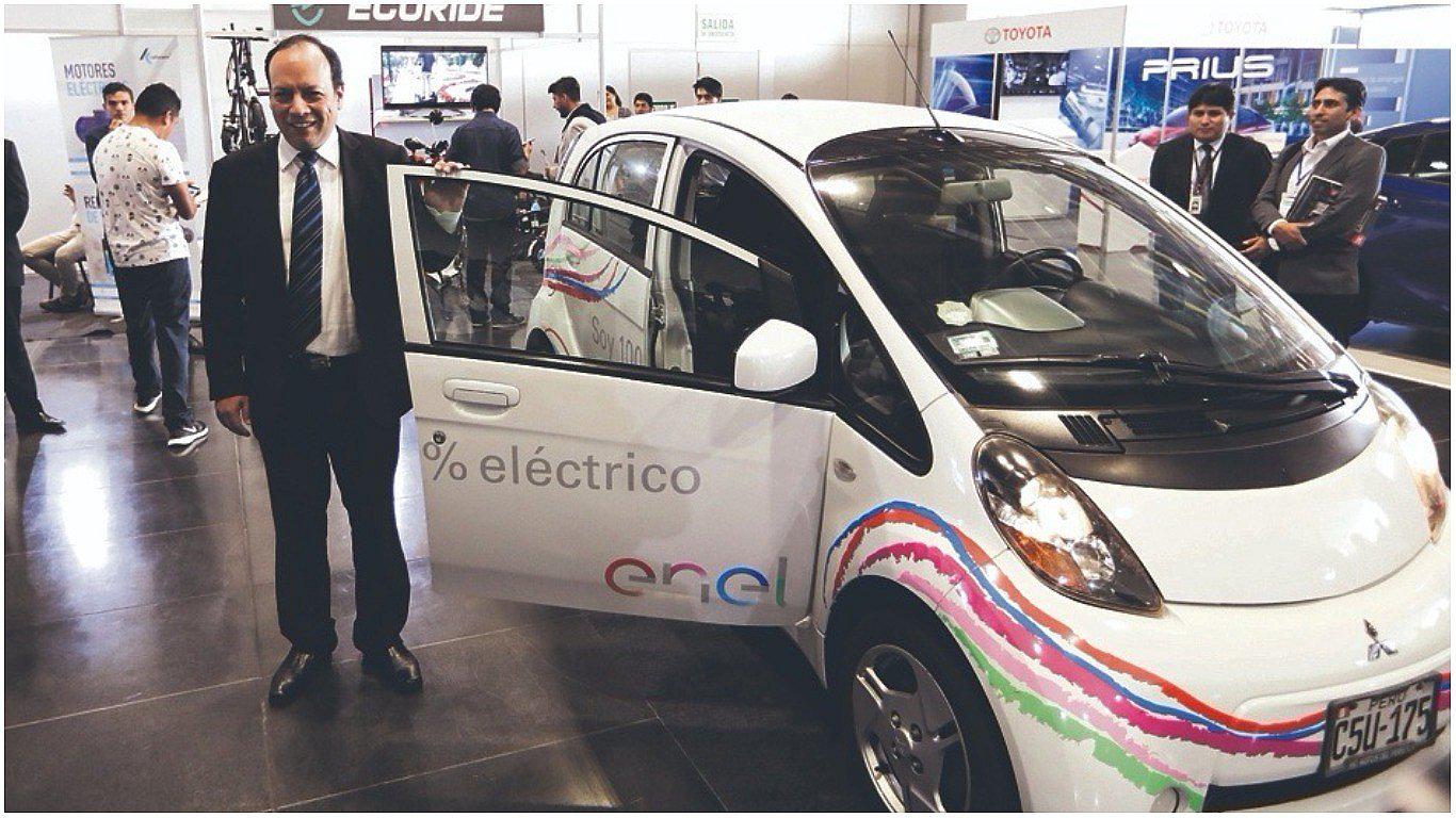 Gobierno dará bono para comprar auto eléctrico 