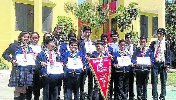 Escolares de Pisco ganan Concurso Nacional  de Matemática