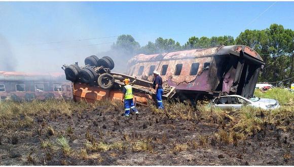 Accidente de tren deja 18 muertos y 205 heridos en Sudáfrica (FOTOS)