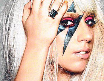 Llora con video de sus fans