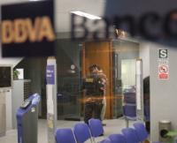 Frustran robo de agencia del Banco Continental en el Cercado de Lima