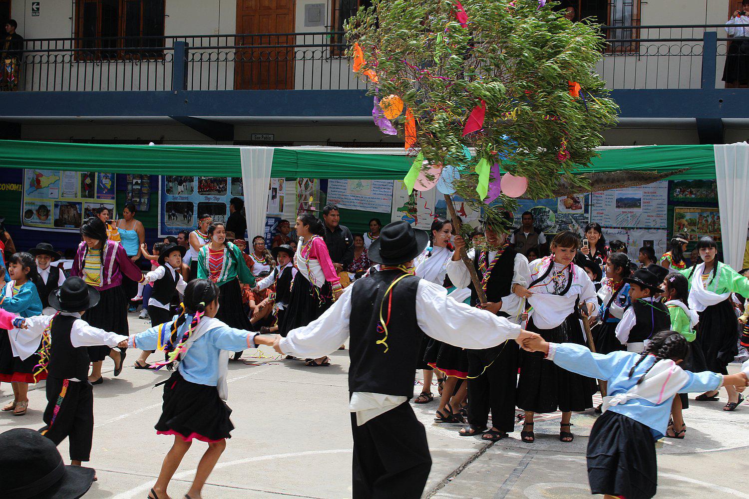 Promueven la celebración del 'Día de la Identidad Cultural Huanuqueña 2017'