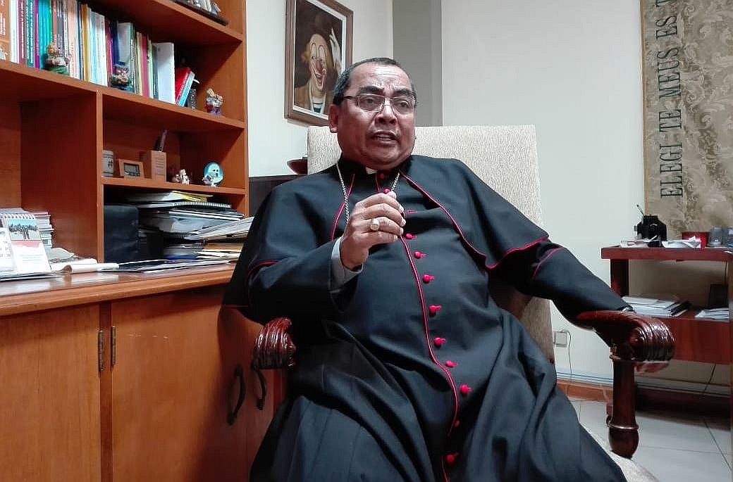 Entregan estudios para la intervención de Catedral a Dirección de Cultura