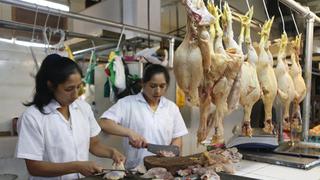 Emergencia por coronavirus: venden a S/3.50 el kilo de pollo en Comas (VIDEO)
