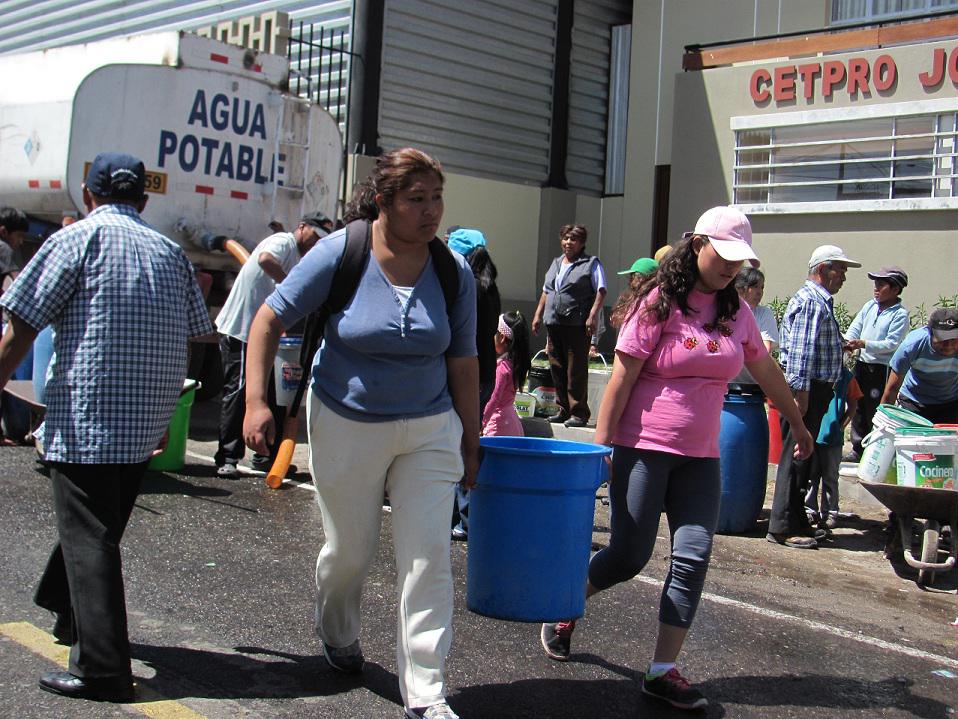 14 distritos se quedan sin agua