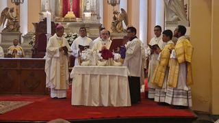 Arequipa: Sacerdotes renovaron sus promesas en Misa Crismal