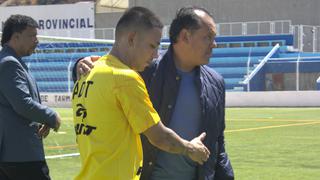 Juan Reynoso visita a los clubes: el técnico de la selección peruana asistió a los entrenamientos de ADT