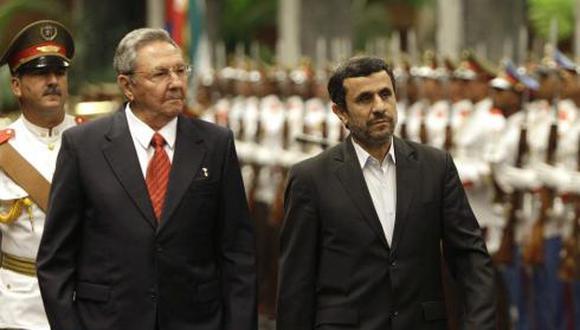 Raúl Castro envía un mensaje a Mahmud Ahmadineyad