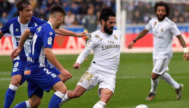 22. Isco (Real Madrid) superó en la votación a Abidal. (Foto: EFE)