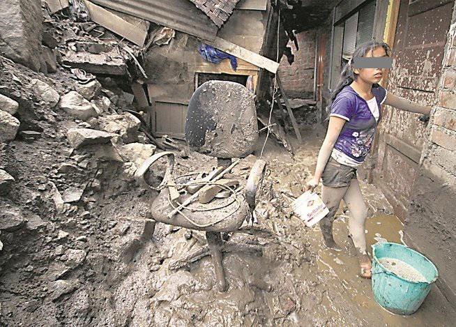 Chosica: Suspenden clases hasta el próximo fin de semana por huaicos