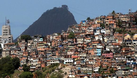 Brasil: Mundial alternativo en favelas contra el uso del fútbol como negocio