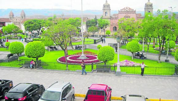 Municipalidad Provincial de Huamanga declara feriado local pese a las recomendaciones de la Defensoría