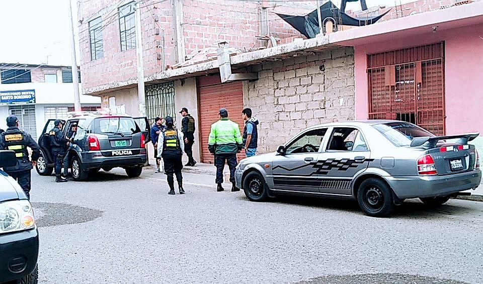 Intervienen auto en actitud sospechosa en Gregorio Albarracín