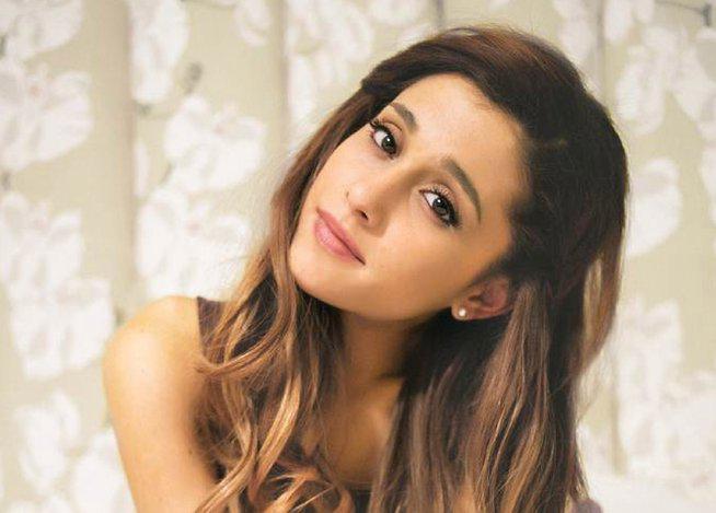 YouTube: La increíble respuesta de Ariana Grande ante pregunta machista 