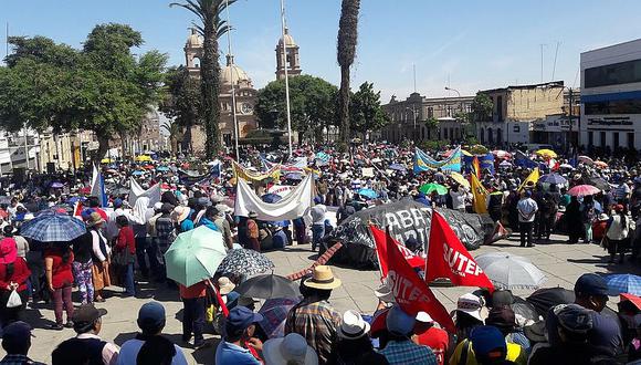 ​Más de 5 mil personas participaron en movilización contra "tarifazo" del agua