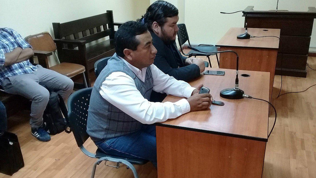 Condenan a tres años de cárcel a regidor de JLO, Aureliano Castañeda