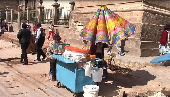 Ambulantes retrasan ejecución de obras en el centro de Ayacucho