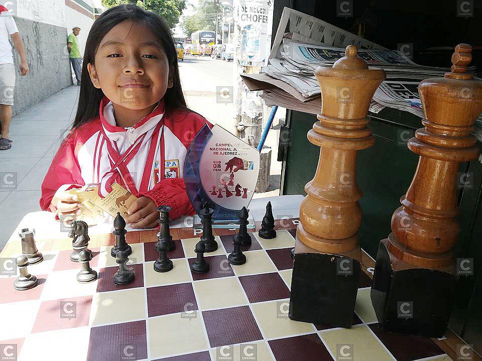 Campeona de ajedrez perdió dos puestos en el ranking mundial por no ir a torneos internacionales