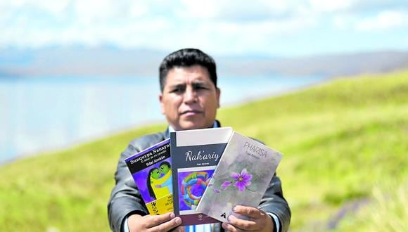 Luego de obtener el título de maestría con una tesis en quechua, el docente Fidel Almirón Quispesivana se embarca en nuevos proyectos. (Foto: Difusión)