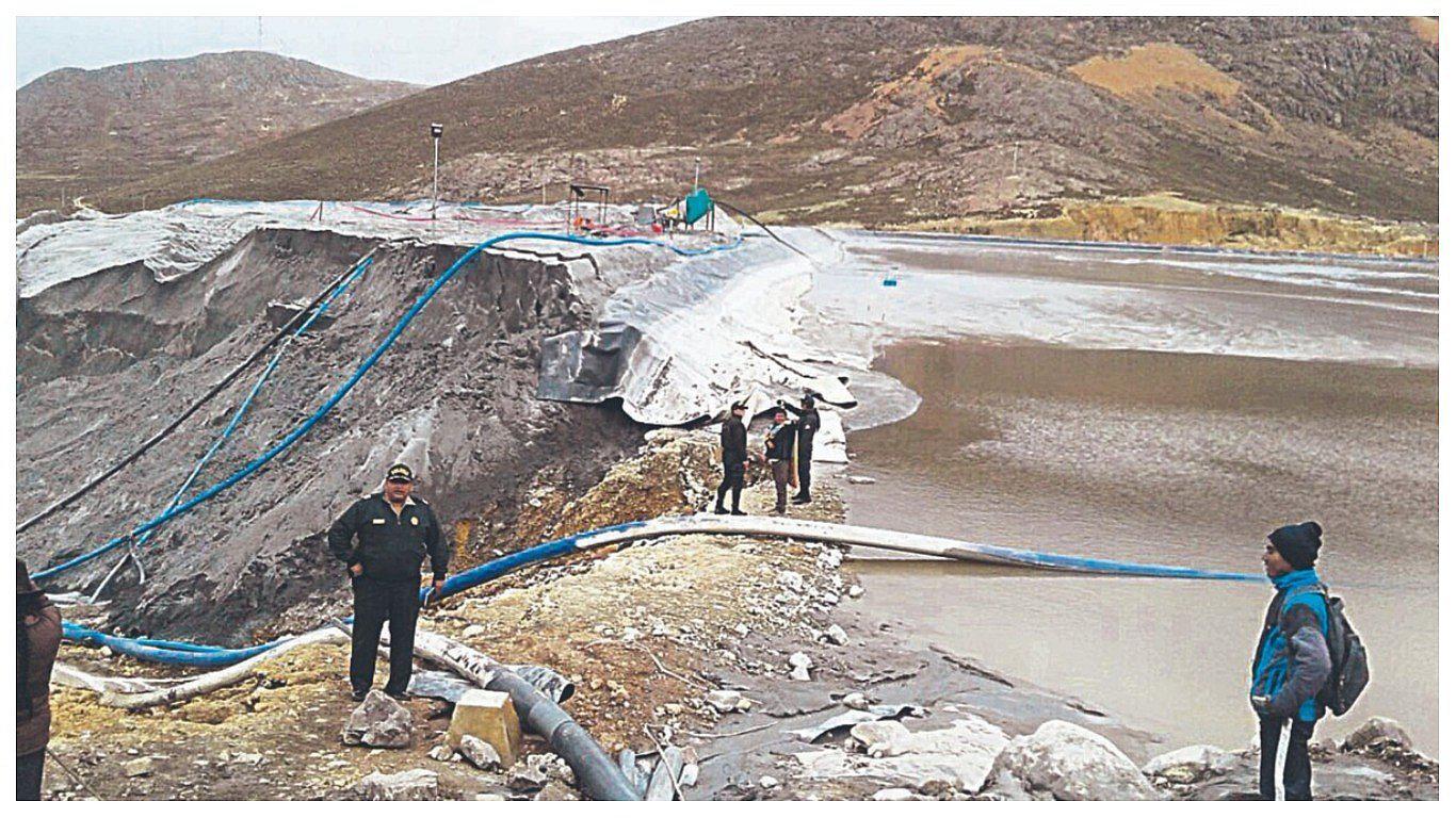 Acciones tras derrame de relaves