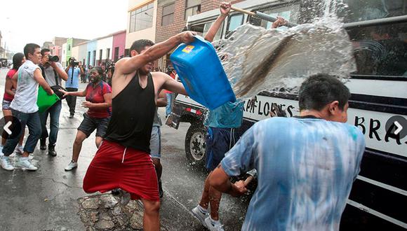 Sedapal: Lima y Callao desperdiciaron 120 millones de litros de agua en los carnavales 2014