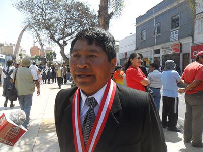 Alcalde: "Población de Ticaco consume agua con óxido"