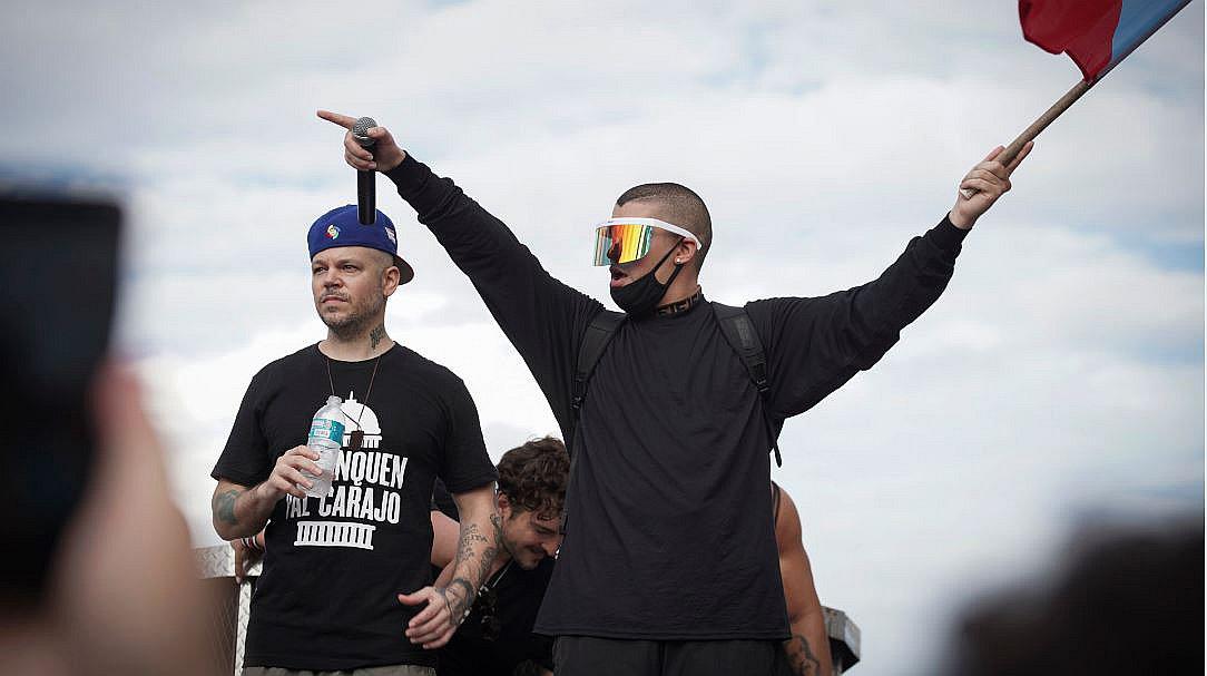 Residente y Bad Bunny lanzan la canción"Bellacoso" tras las protestas en Puerto Rico (VIDEO)