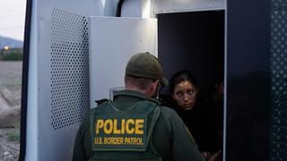 EE.UU. está deportando inmigrantes indocumentados al interior de México