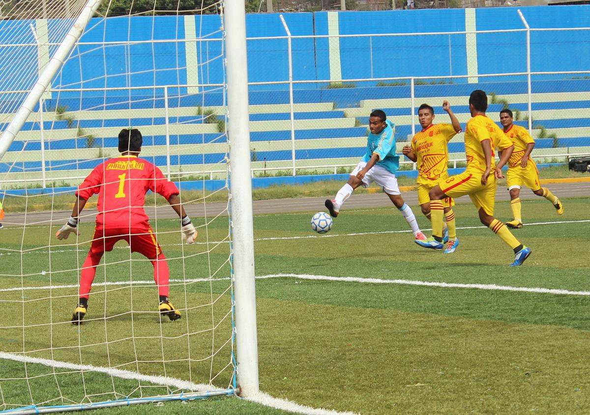 Tumbes: Cristal define once titular que debutará con José Chiroque