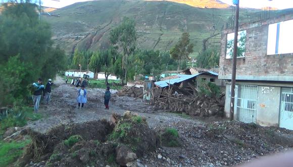 10 casas colapsadas y más de 50 familias afectadas deja granizada 