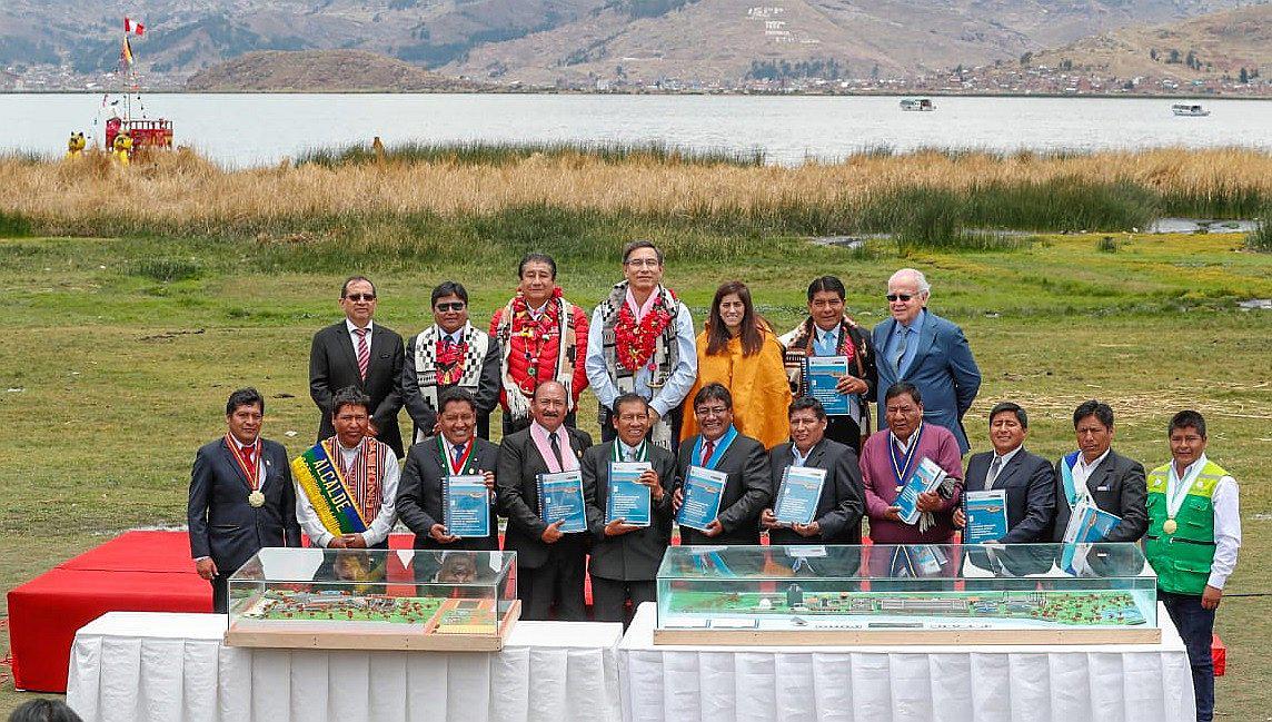 Presidente Martín Vizcarra garantiza construcción de PTARs en Puno