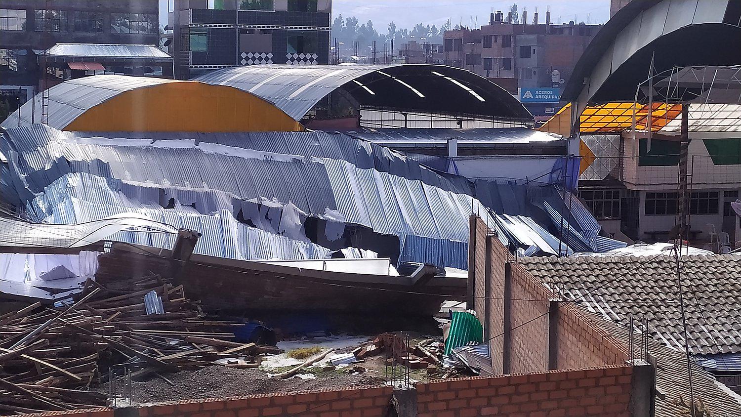 Techo de local que colapsó en Huancán fue construido sin normas técnicas básicas