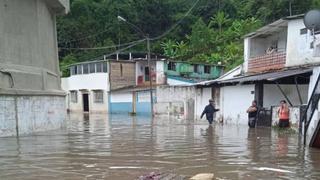 Lluvias causan inundaciones en varias comunidades de Venezuela (VIDEOS)
